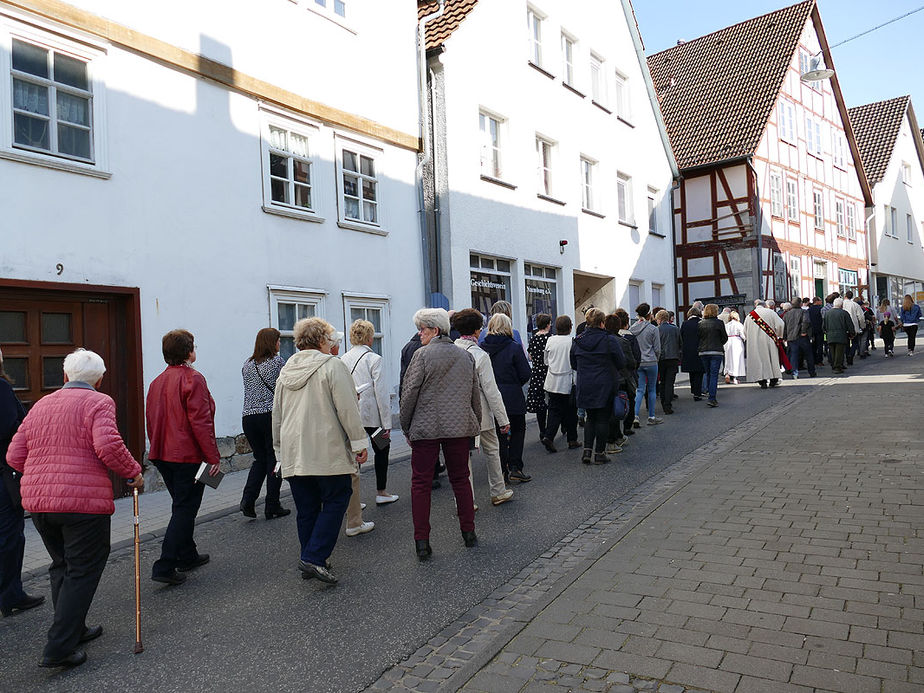 Karfreitgasliturgie und Karfreitagsprozession in Naumburg (Foto: Karl-Franz Thiede)